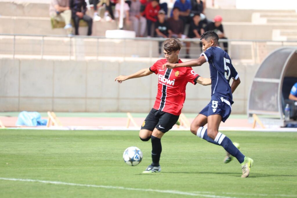 ريال مايوركا يتوج بلقب دوري أكادير الدولي لأقل من 15 سنة بعد نهائي مثير أمام أكاديمية محمد السادس