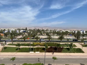 طقس الأربعاء: أجواء حارة نسبيا بالجنوب الشرقي ورياح قوية في الأطلس ومنطقة طنجة