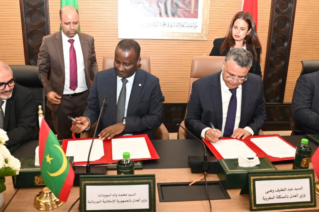 المغرب وموريتانيا يوقعان برنامج عمل مشترك لتسريع التحول الرقمي لمنظومة العدالة