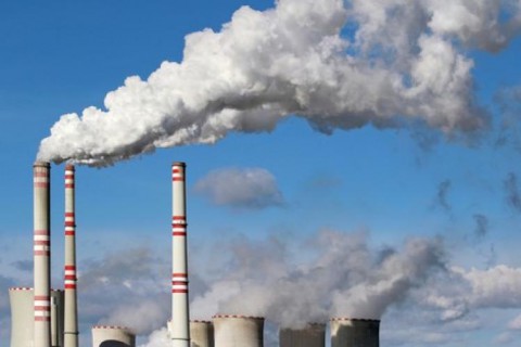آلية الكربون الأوروبية تهدد تنافسية الصادرات المغربية… وخبراء يدعون إلى مفاوضات عاجلة وتنويع الشركاء