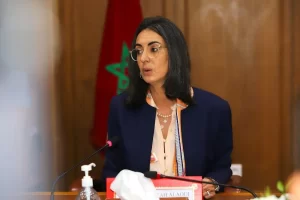 وزارة الاقتصاد والمالية تفرض المنافسة المفتوحة على سندات الطلب لضمان شفافية الصفقات العمومية
