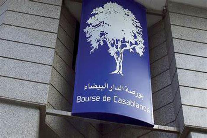 بورصة الدار البيضاء تواصل تسجيل أداء سلبي مع تراجع جماعي للمؤشرات