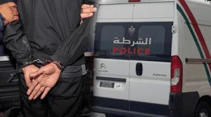 إصابة خطيرة وتوقيفات بعد مواجهات عنيفة بين مشجعين في البيضاء