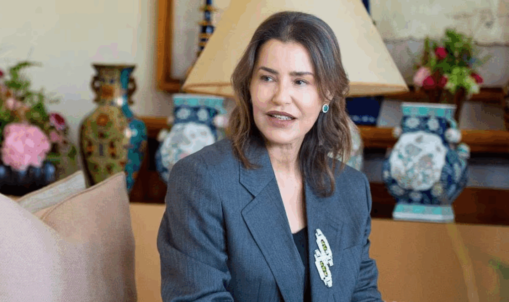 صاحبة السمو الأميرة للا مريم تدشن « البازار التضامني » الخيري للنادي الدبلوماسي بالرباط
