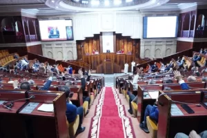 مجلس النواب يصادق على الجزء الأول من قانون مالية 2026 بالأغلبية ويقبل 30 تعديلا من أصل 350