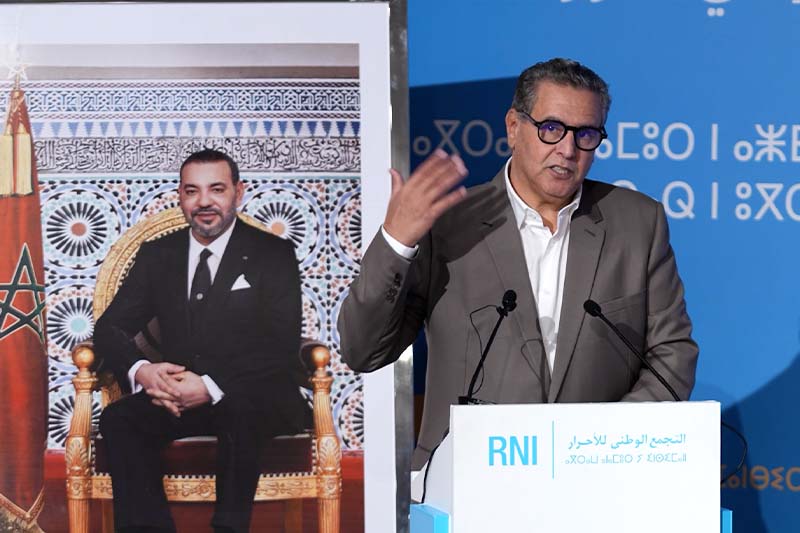 أخنوش يدعو الأساتذة الجامعيين لتعزيز الحوار العمومي ومتابعة إنجازات الحكومة