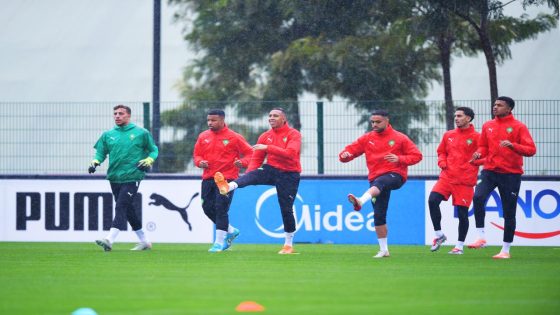 المنتخب الوطني يستهل تحضيراته لنهائي كأس إفريقيا قبل مواجهة قوية أمام السنغال