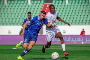 حسنية أكادير يتجاوز اتحاد يعقوب المنصور بثنائية ويعزز موقعه في الترتيب
