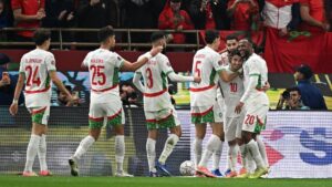 نصف نهائي كأس إفريقيا: أسود الأطلس على أعتاب كتابة فصل جديد في تاريخ الكرة المغربية