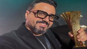 رشيد العلالي يحقق ثنائية فريدة في جوائز “People” بالعربي 2025 بالمملكة العربية السعودية