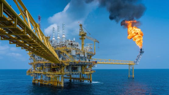 أسعار الغاز الأوروبية تقفز 35% بعد الهجوم الإيراني على منشآت الطاقة في قطر
