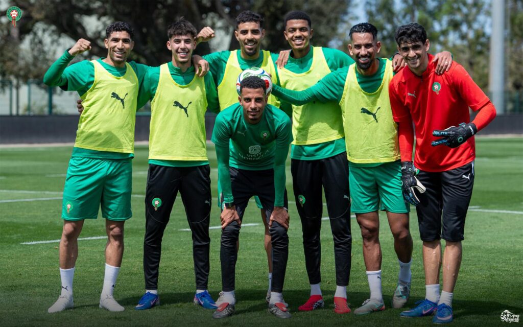المنتخب المغربي يغادر مدريد إلى فرنسا للتحضير لمواجهة باراغواي الودية