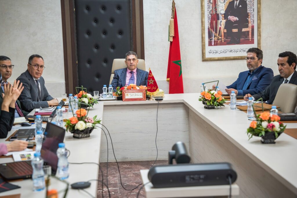 الوالي أمزازي يقود اجتماع مجلس إدارة شركة السياحة بسوس ماسة والمصادقة على مشاريع جديدة