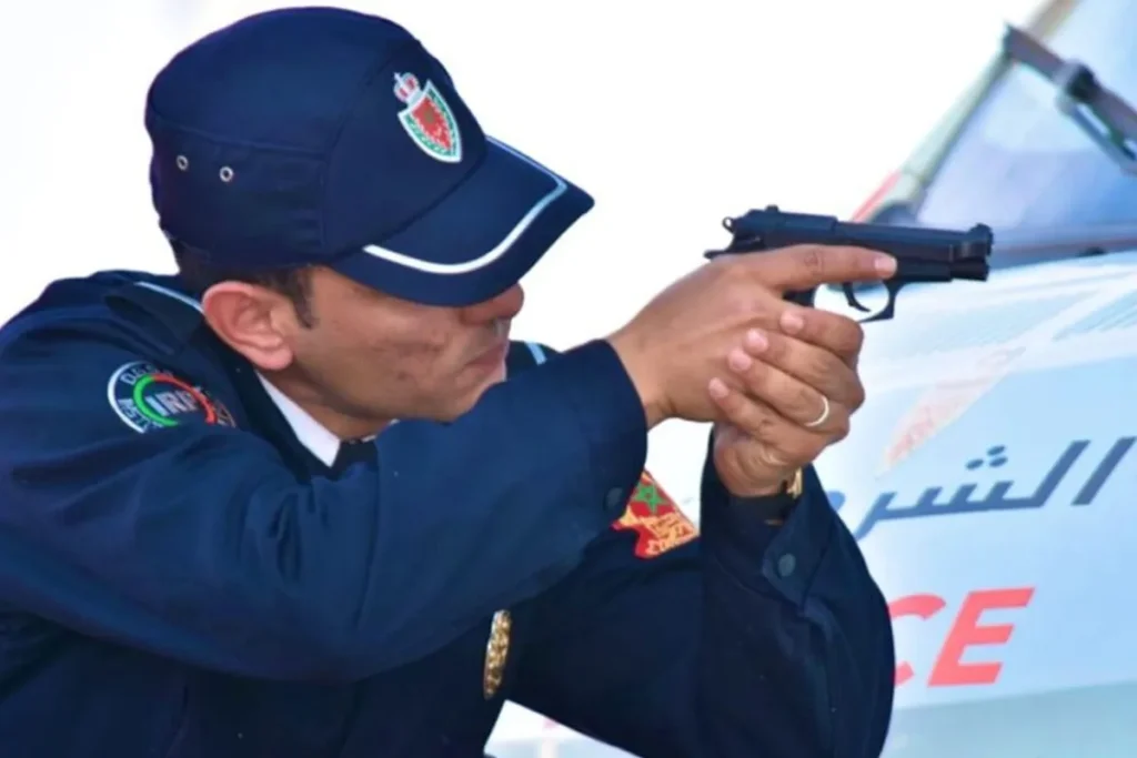 إشهار السلاح الوظيفي بأيت ملول ينهي تهديدا خطيرا بالشارع العام