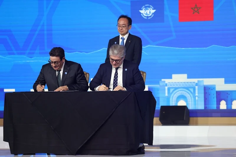 المغرب وكوستاريكا يوقعان بمراكش اتفاقا لتعزيز النقل الجوي وتوسيع آفاق التعاون الاقتصادي والسياحي