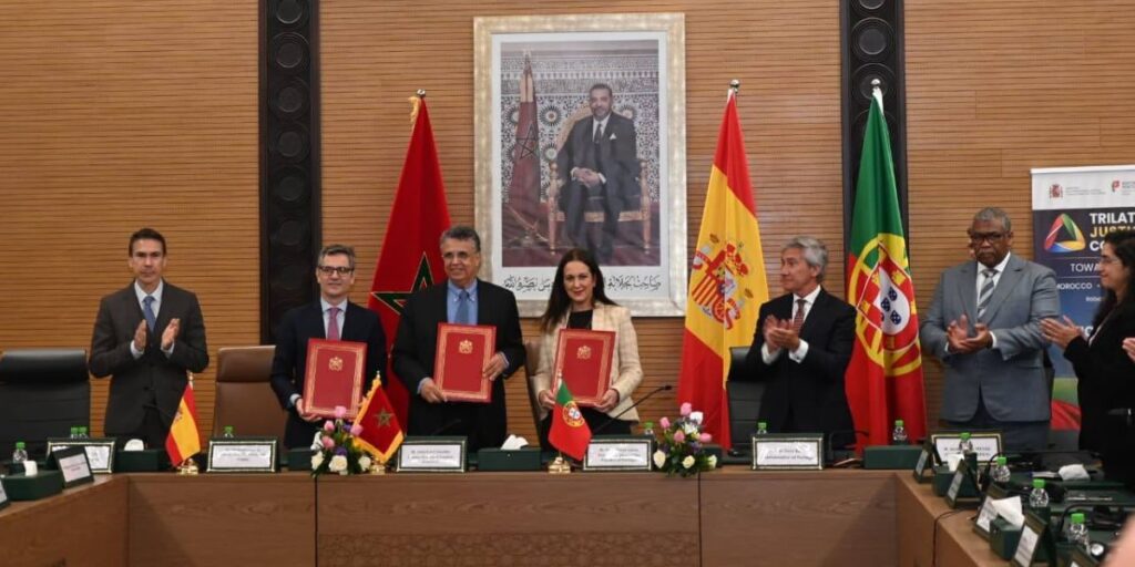 المغرب وإسبانيا والبرتغال توقعان اتفاقا ثلاثيا لتعزيز التعاون القضائي استعدادا لكأس العالم 2030
