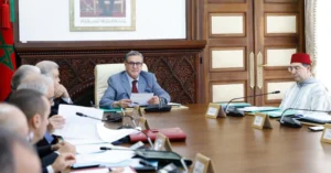 الحكومة تصادق على نظام أساسي جديد لموظفي الجماعات الترابية