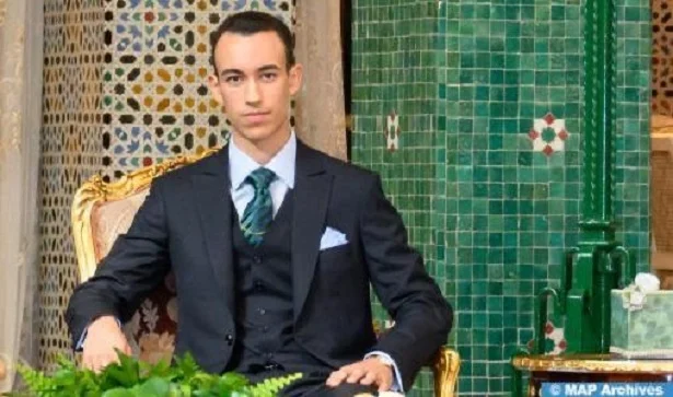 صاحب السمو الملكي ولي العهد الأمير مولاي الحسن يترأس حفل تخرج ضباط السلكين العالي للدفاع والأركان بالقنيطرة